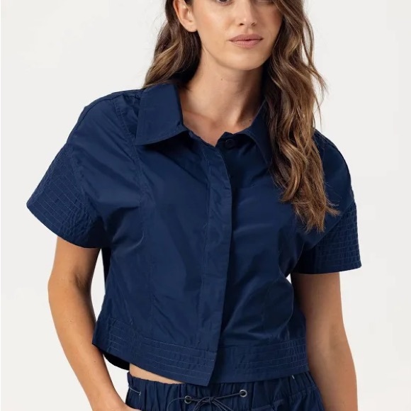 SUNDAYS by WEARESUNDAYS NWT Naomi top in Navy Size L - Picture 1 of 9